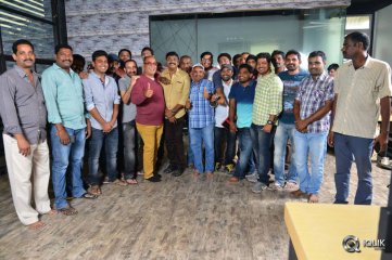 Loafer Movie Opening